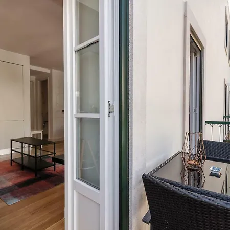 Portuguese Modern Style Flat For 4 Lejlighed *